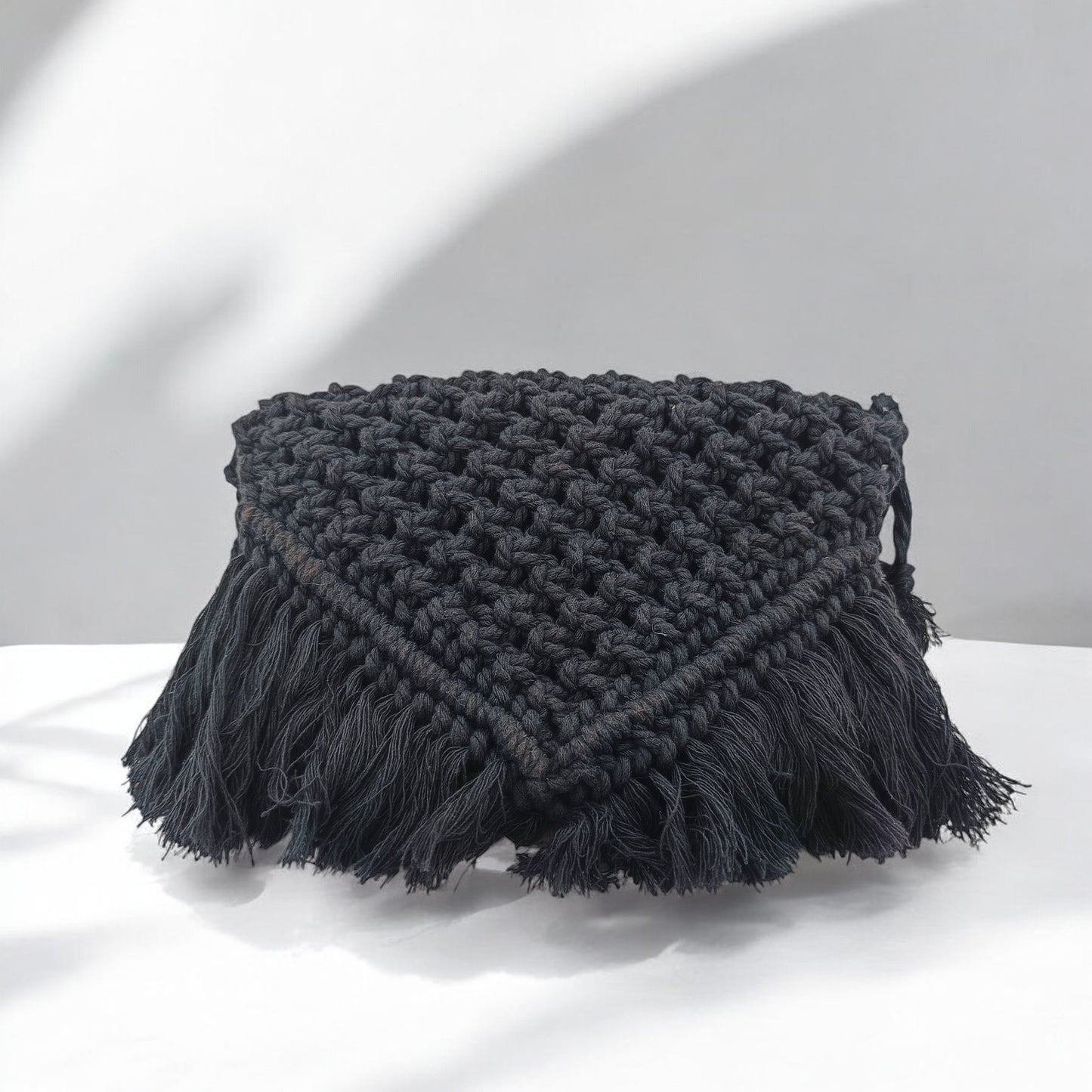 Μακραμέ μαύρος φάκελος