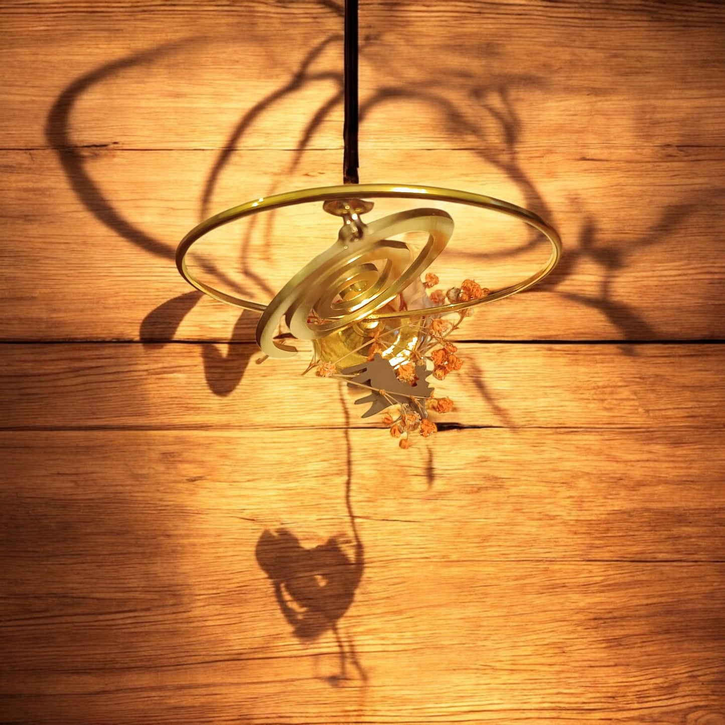 Χρυσή Σπείρα σε Μάρμαρο