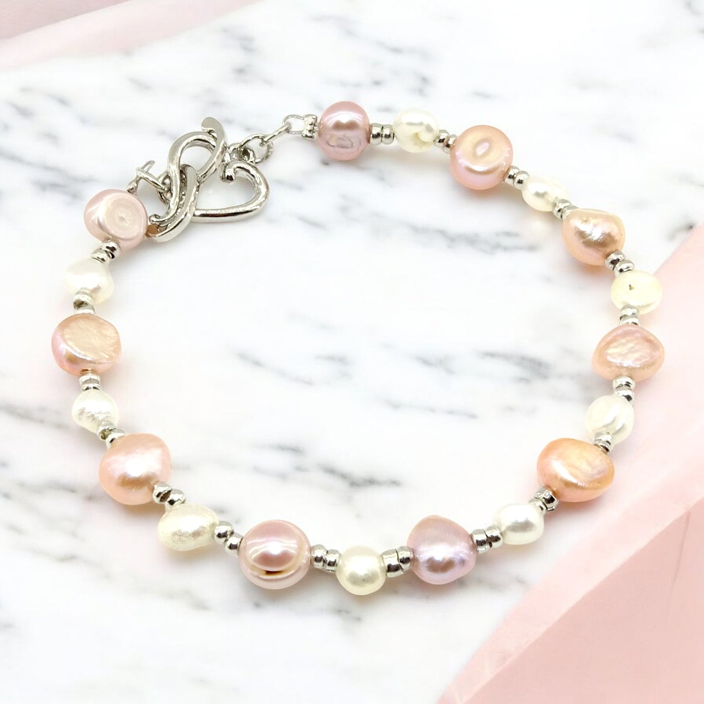 Βραχιόλι γυναικείο in corde  μαργαριτάρι
