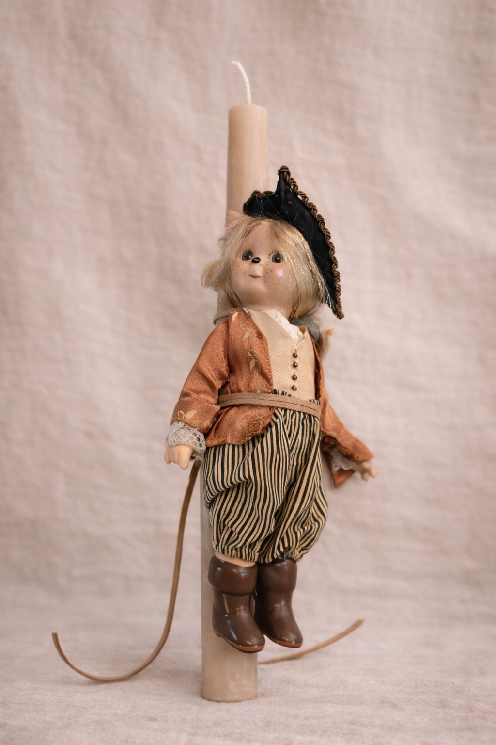 Λαμπάδα Παπουτσωμένος Γάτος