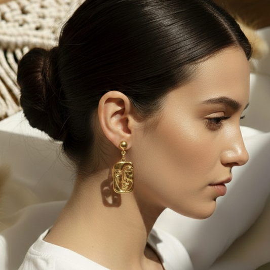 Σκουλαρίκια in corde πρόσωπο