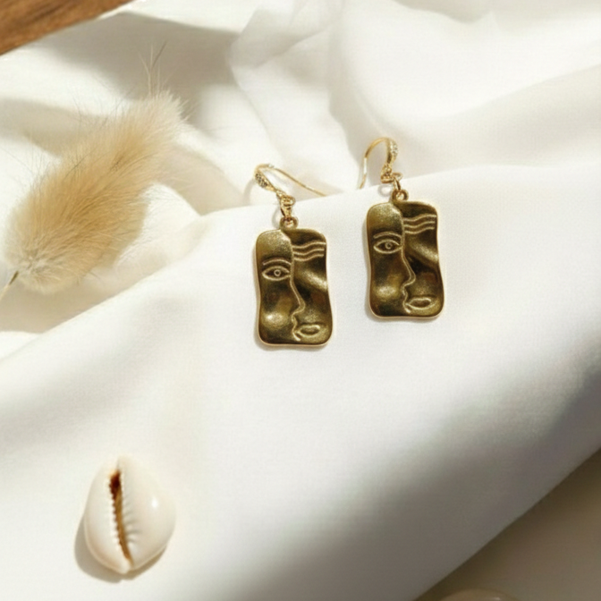 Σκουλαρίκια in corde πρόσωπο