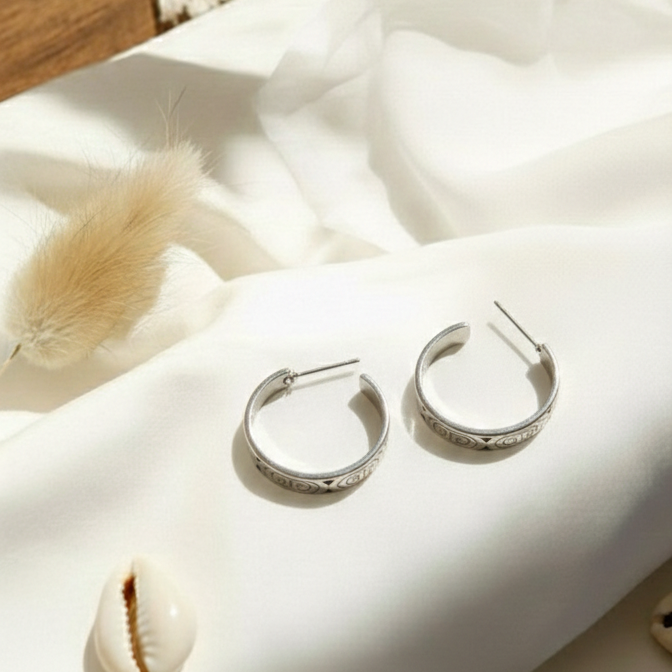 Μινιμαλιστικά Σκουλαρίκια με Γραφή