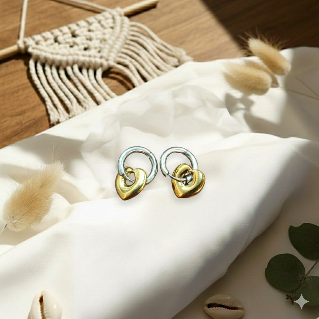 Σκουλαρίκια Κρίκοι με Καρδιές: Ένας Ρομαντικός Συνδυασμός