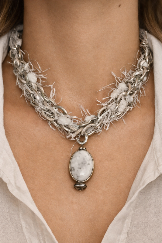 Κολιέ  in corde Alba